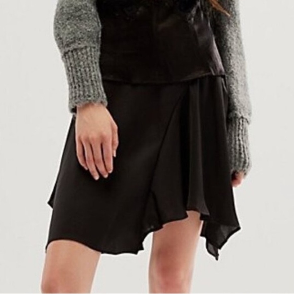 Free People size 6 Slim Shine black asymmetrical silky feel mid-rise short skirt